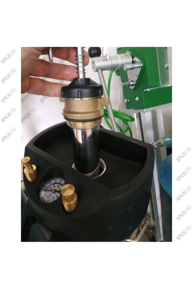 Бак автономной подачи воды BYCON BWT-10 (металл, манометр) /// Бак автономной подачи воды BYCON BWT-10 (металл, манометр) ///