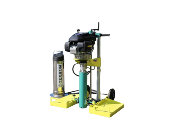 Керноотборник ТЕХКОМ КО-280 СТ (двигатель HONDA) Керноотборник ТЕХКОМ КО-280 СТ (двигатель HONDA)